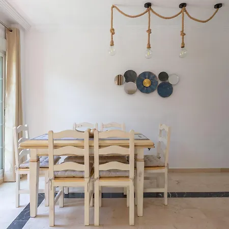 Mar Bella - In Free Wifi Holiday home *